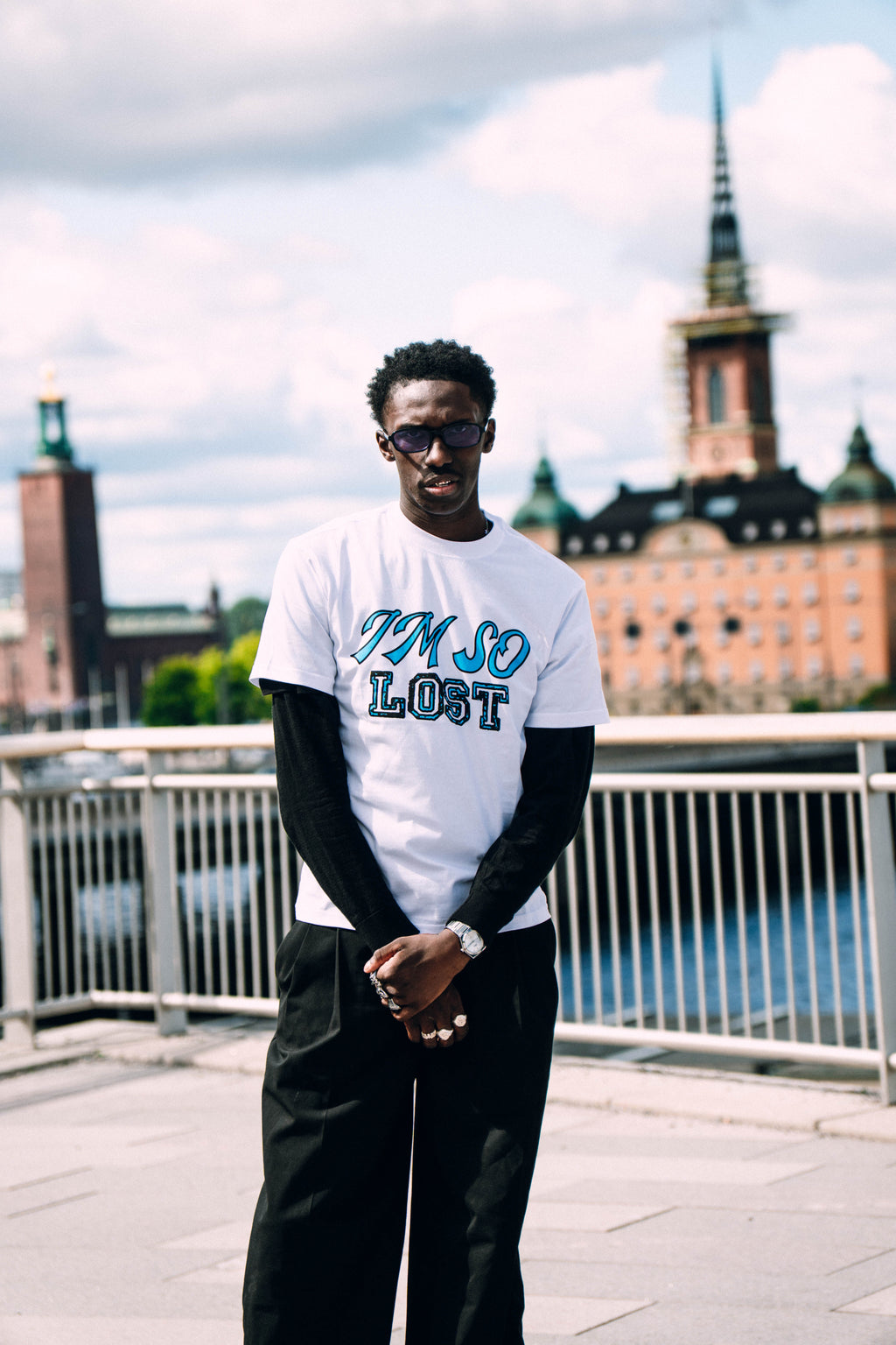IM SO LOST TEE "UNIVERSITY BLUE"