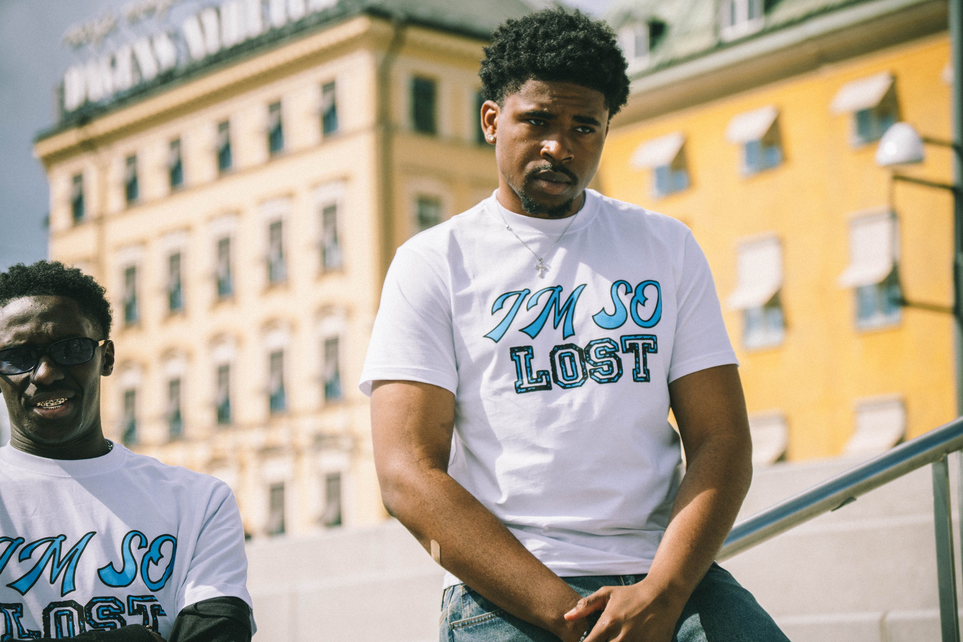 IM SO LOST TEE "UNIVERSITY BLUE"